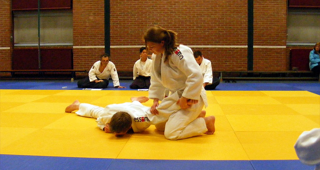 Mariska de Lange slaagt voor 6e kyu Aikido!